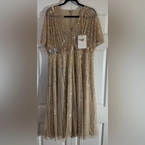 MAC DUGGAL A Line Embellished Short Sleeve Dress NWT Style 14007 - Picture 4 of 7